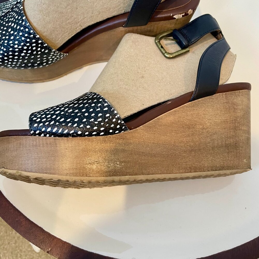 Hinge Clog Wedge Buckle Sandals Size 8.5 - Picture 7 of 13
